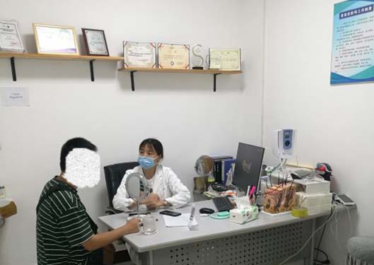 遵义汇川广慈整形医院咨询室